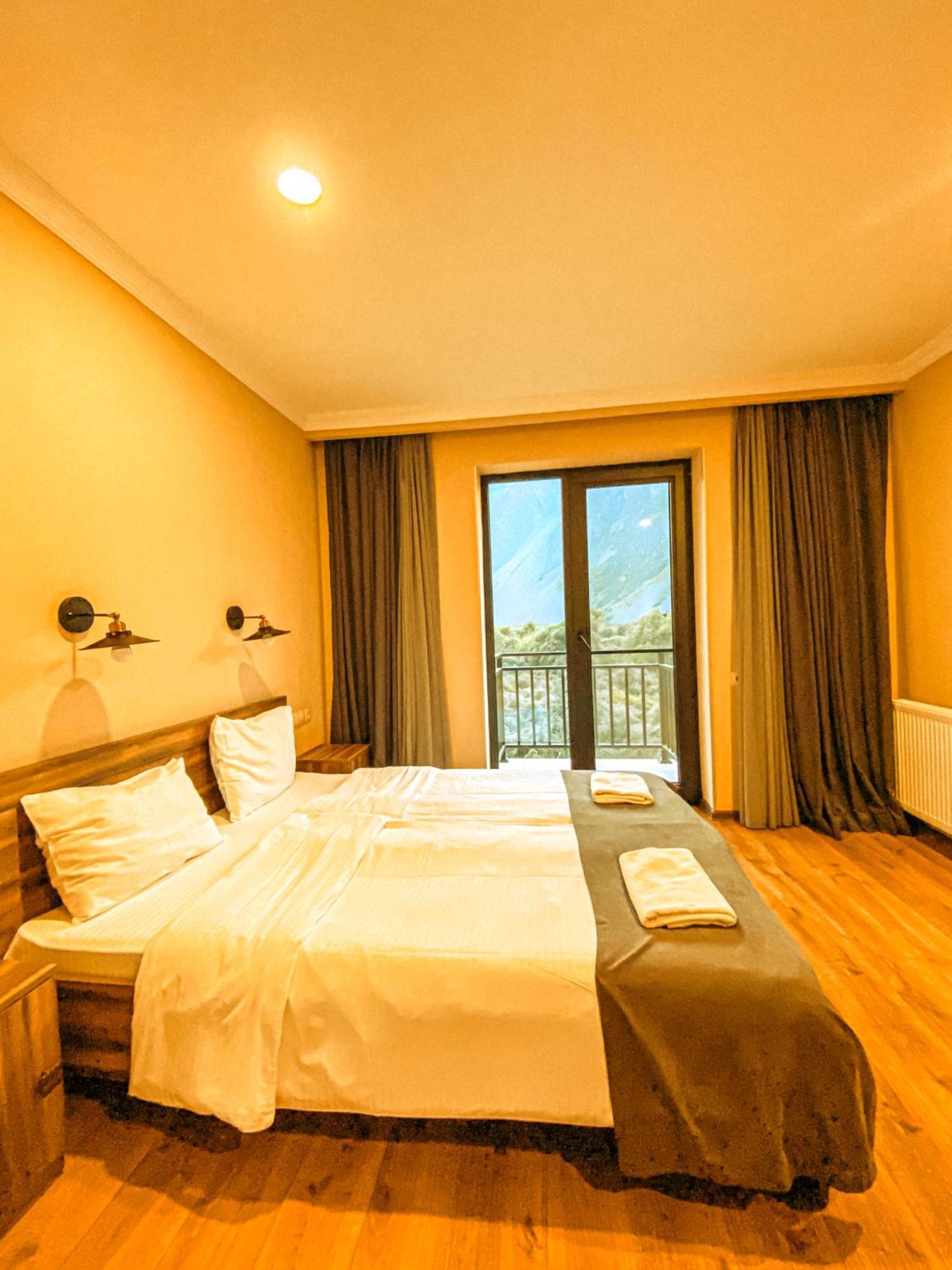Hotel Gold Kazbegi Zewnętrze zdjęcie
